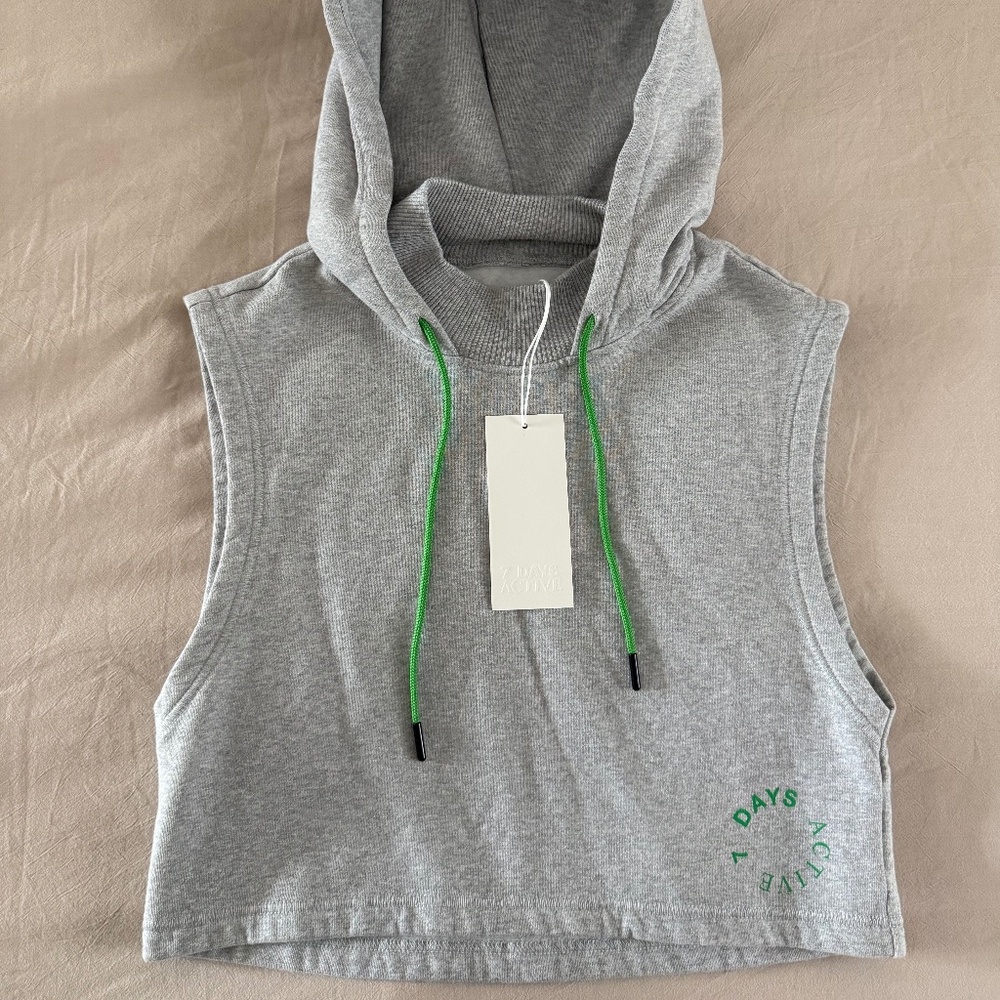 7 days active workout top